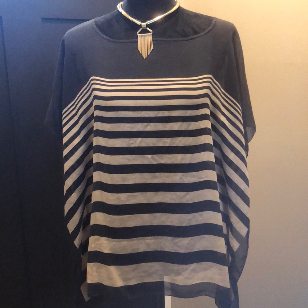 SALE 🎉 4 For $10 🎉 Talbots S/M Black & Tan Striped Sheer Winged Blouse